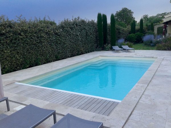 RIVIERA 4